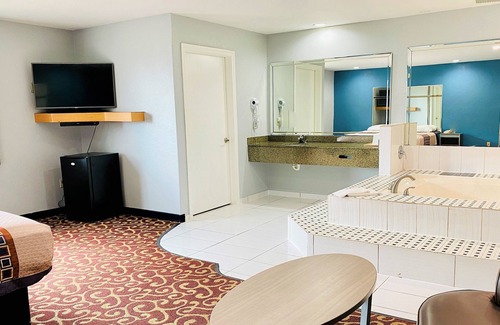 Southeast Houston Hotel | Home Place Inn & Suites