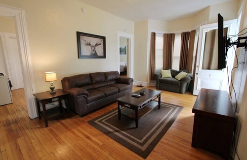 Oneonta Apartment | Home Run Apt 2 All Star Baseball Rentals