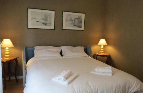 Downtown Angers Apartment | Home SAINT-MAURILLE coeur d'Angers et Parking