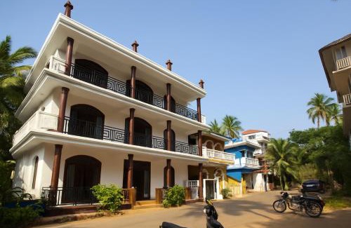 Candolim Hotel | Home Stay with Breakfast in Calangute Goa