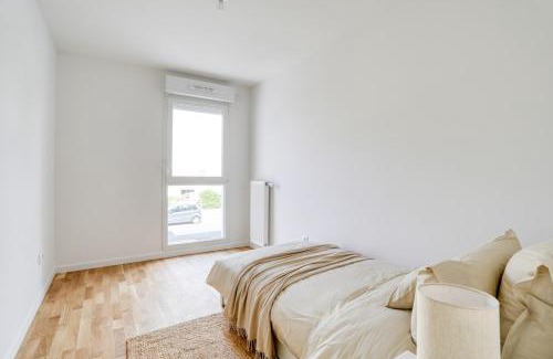 Bezons Apartment | Home Sweet Home