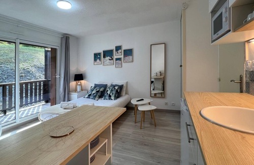 Enchastrayes Apartment | Home Sweet Sauze .