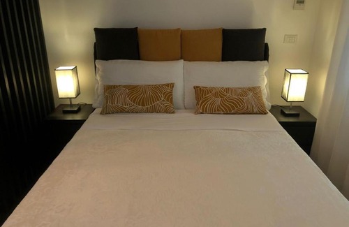 Borgo-Sanzio Apartment | Home Via Firenze
