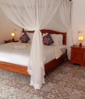 Kalibukbuk Villa | HOME VILLA
