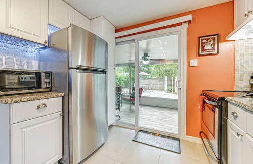 Northeast Tampa House | Home w/Expansive Patio, 3 Mi to Busch Gardens!