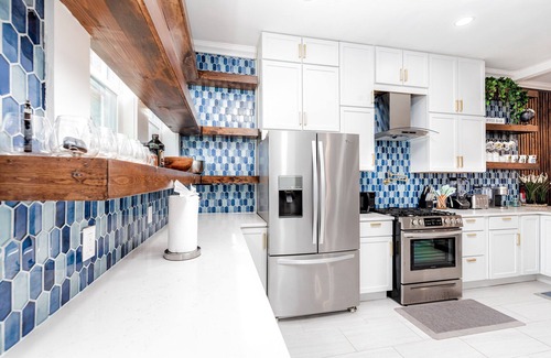 Benton Park West House | Home w/King Beds - Large Garage sleeps 10 by StayStLouis