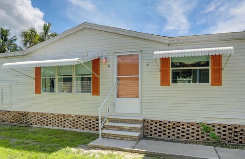 Naples House | Home w/Lanai: 10 Mi to Beach & Old Naples!