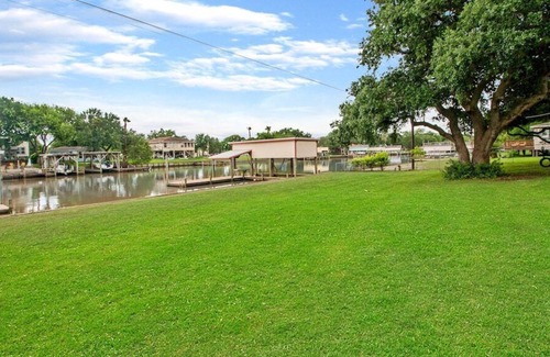 Cedar Lane House | Home w/ Private Fishing Pier/lift, Screen Porch