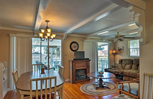 Fedhaven House | Home w/ Screened Porches, Walk to Lake Rosalie!