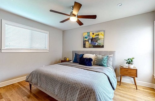 Brentwood House | Home with central AC, W/D, grill, & outdoor dining - near bus & rail stops