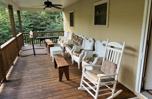 Tuckasegee House | Home with huge front porch and lake views