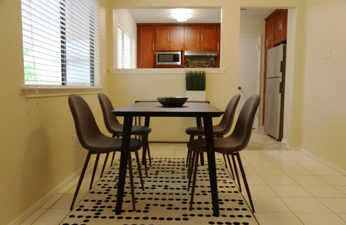 Copperfield House | Home with large yard.