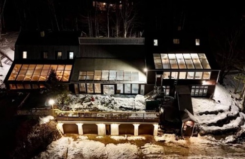 West Dover Villa | Home with View of Mount Snow! Indoor-pool, spa, sauna Gym & more Sleeps 23+