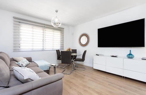 Santa Cruz de Tenerife Apartment | Home2Book Castro Eleven