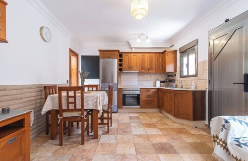 La Garita Apartment | Home2Book Cozy Apt 2 Min From La Garita Beach