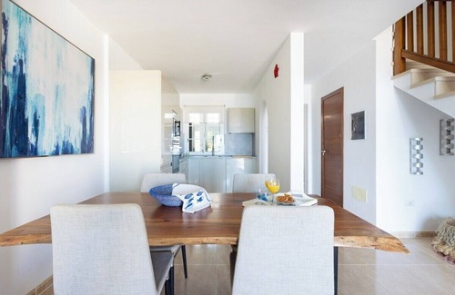 Arenas del Mar Ski Chalet | Home2Book Ocean View House El Médano, Pool