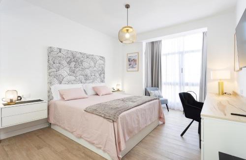 Santa Cruz de Tenerife Apartment | Home2Book Urban Chic Sebastian
