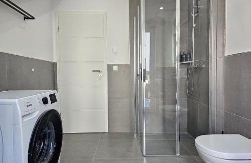Montabaur House | HOMEBASE am Schloss - Perfekt für Gruppen - 4 Apartments - 1 Haus