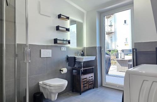 Montabaur House | HOMEBASE am Schloss - Perfekt für Gruppen - 4 Apartments - 1 Haus