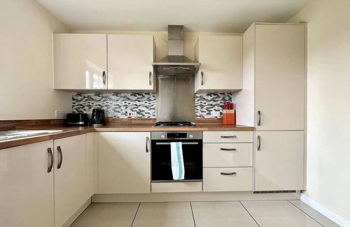 Bicester House | Homely 3 bedroomed House in Bicester