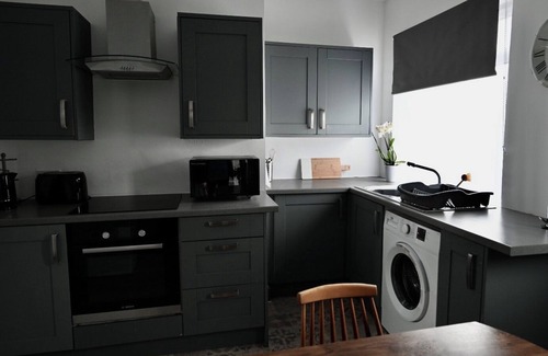 Woodhorn House | Homely 3 bed, free parking & Wi-fi