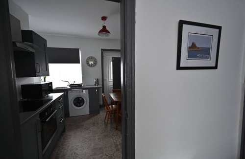 Woodhorn House | Homely 3 bed, free parking & Wi-fi