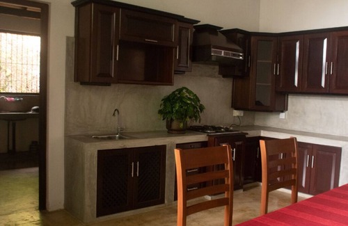 Galle Villa | Homely Family Friendly Large Holiday Villa in Sri Lanka - Close to Galle Fort