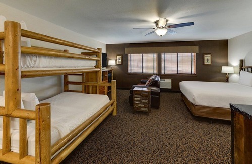 Peoria Hotel | Homely Haven with Rustic Charm, One Block from the Water | 2 Units