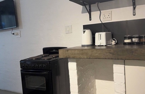 Downtown Johannesburg Apartment | Homely Kraft