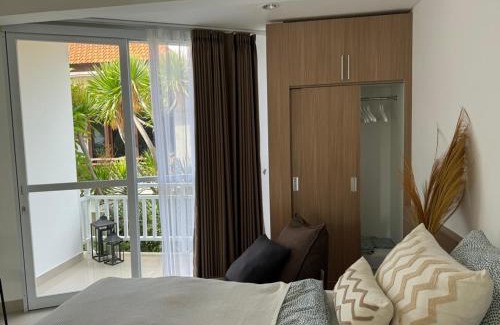Seminyak Apartment | HomelyBali, Cozy studio in Rajapala!