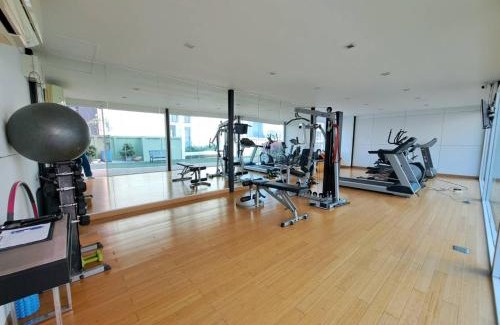 Asoke Apartment | Homemy Cozy room close to bts and mall 5 min