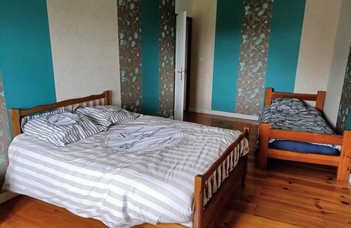 Saint-Georges-de-Baroille Villa | Homerez - Villa in Saint-Georges-de-Baroille