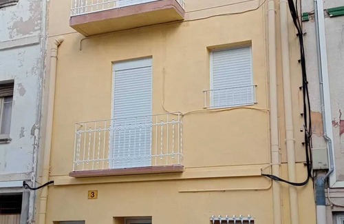 Sant Carles de la Rapita Apartment | Homerez - Apartment in La Ràpita