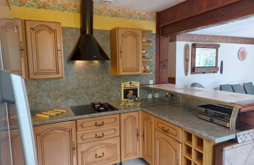 Plan-d'Aups-Sainte-Baume House | Homerez - House Plan-d'Aups-Sainte-Baume