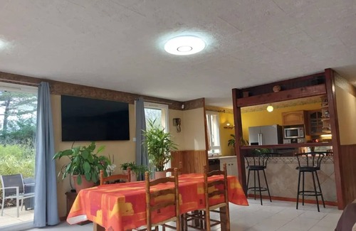 Plan-d'Aups-Sainte-Baume House | Homerez - House Plan-d'Aups-Sainte-Baume