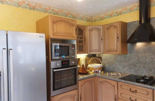 Plan-d'Aups-Sainte-Baume House | Homerez - House Plan-d'Aups-Sainte-Baume