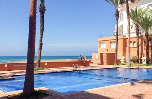 Cherrat Apartment | Homerez - 20 m away from the beach! Appartement for 7 ppl. with shared pool