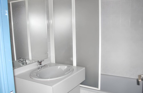 Sainte-Marie-Plage Apartment | Homerez - 30 m away from the beach! Apartment for 4 ppl. at Sainte-Marie-la-Mer
