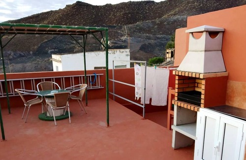 La Aldea de San Nicolas House | Homerez - 50 m away from the beach! Beautiful house for 4 ppl. at Los Caserones