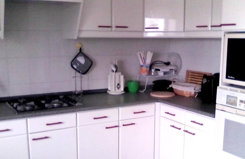 Angra do Heroismo House | Homerez - Amazing house 2 km away from the beach for 6 ppl. at Angra do Heroísmo