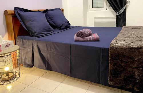 Vierzon Apartment | Homerez - Amazing appartement for 4 ppl. at Vierzon