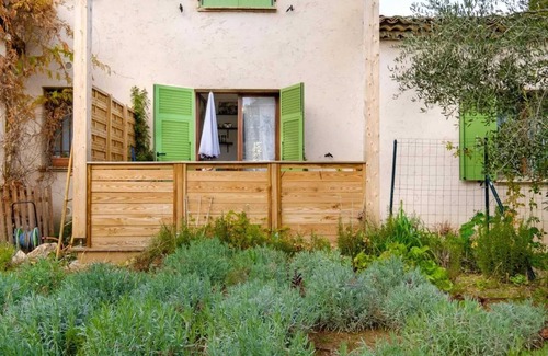 Bastide Giraud Apartment | Homerez - Apartment in Villeneuve-Loubet