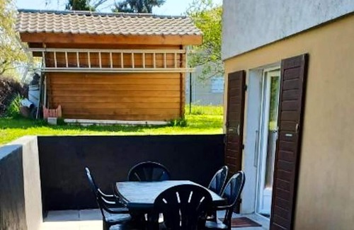 Publier Apartment | Homerez - Apartement 3 km away from the beach for 2 ppl. with terrace at Publier