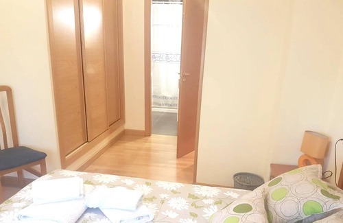 Cuenca Apartment | Homerez - Apartement for 6 ppl. with shared pool, jacuzzi and terrace at Cuenca