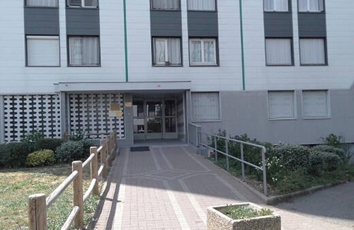 Clermont-Ferrand Apartment | Homerez - Apartment in Clermont-Ferrand