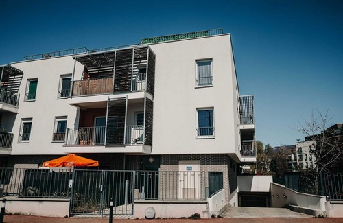 Aix-les-Bains Apartment | Homerez - Apartment in Aix-les-Bains