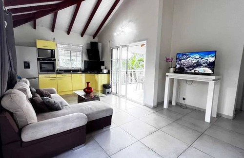 Sainte-Anne Apartment | Homerez - Apartment in Sainte-Anne