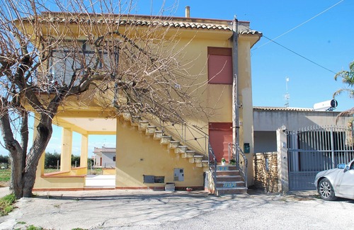 Porto Palo Apartment | Homerez - Apartment Porto Palo with Sea View