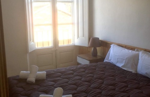 Bellver de Cerdanya Apartment | Homerez - Appartement for 8 ppl. with terrace and balcony at Bellver de Cerdanya