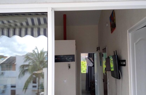 Pointe du Bout Apartment | Homerez - Appartement 1 km away from the beach for 6 ppl. at Les Trois-Îlets